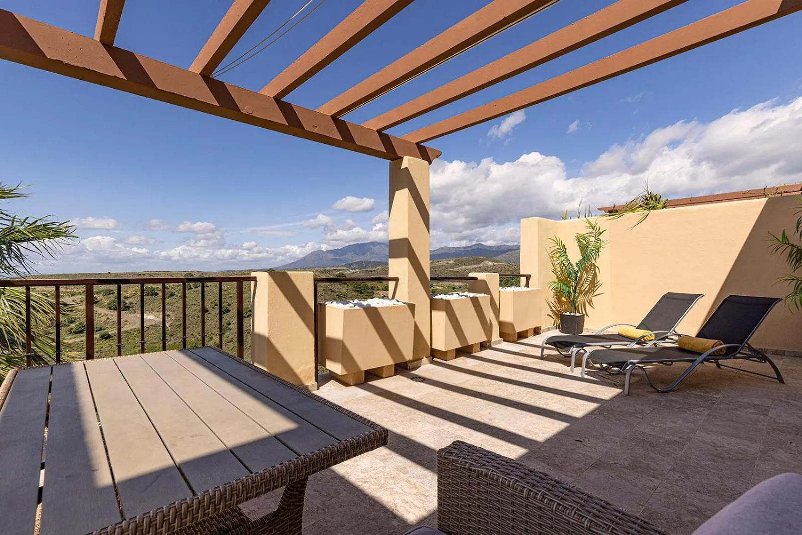 公寓 贝纳阿维斯Quartiers Marbella Golden Penthouse公寓 西班牙
