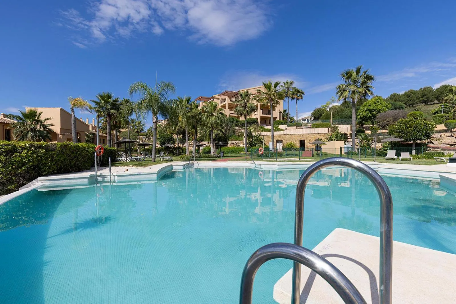 Quartiers Marbella Golden Penthouse Apartment Benahavis